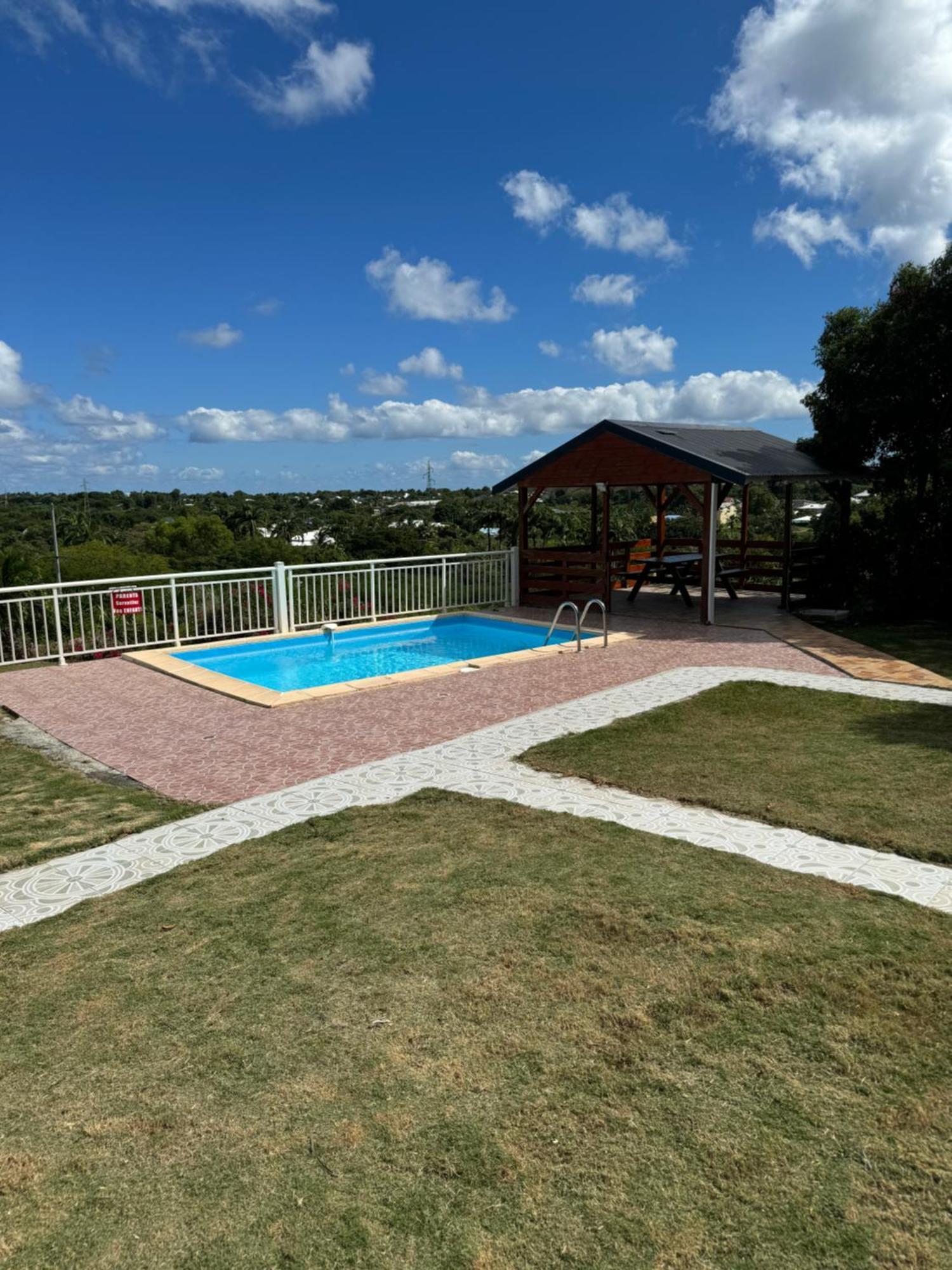 Gite Allee Des Cocotiers Saint-Francois  Exterior foto